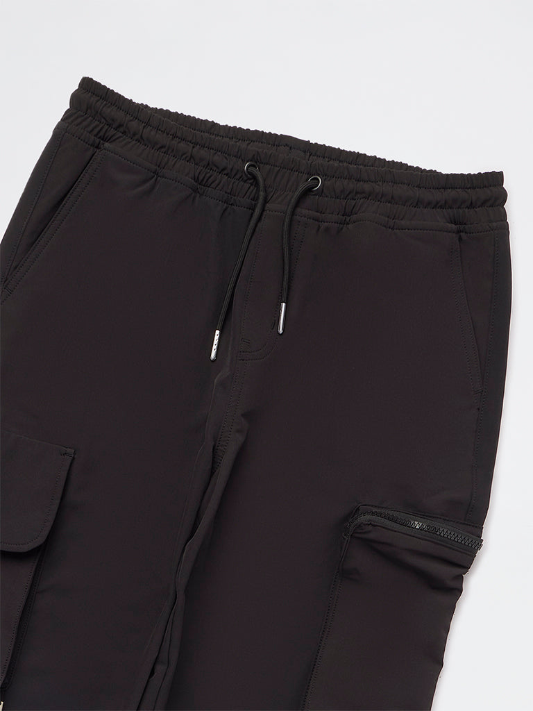 Boys Black Mid-Rise Cargo Pants