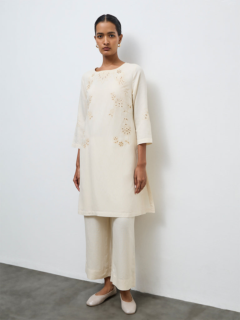 Zuba Cream Floral Embroidered A-Line Kurta