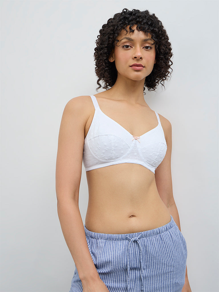 Wunderlove White Broderie Anglaise Cotton-Blend Bra