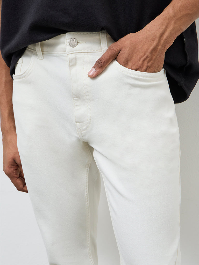 Nuon Off-White Hendrix-Fit Mid-Rise Jeans