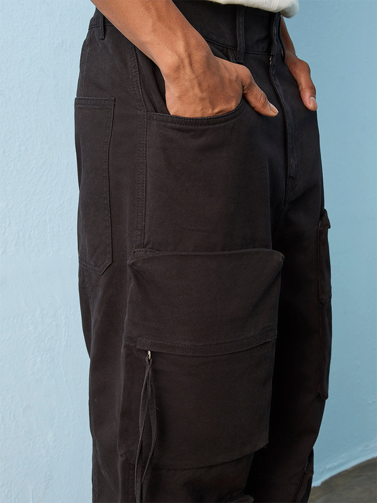 Nuon Black Loose-Fit Mid-Rise Cotton Cargo Pants