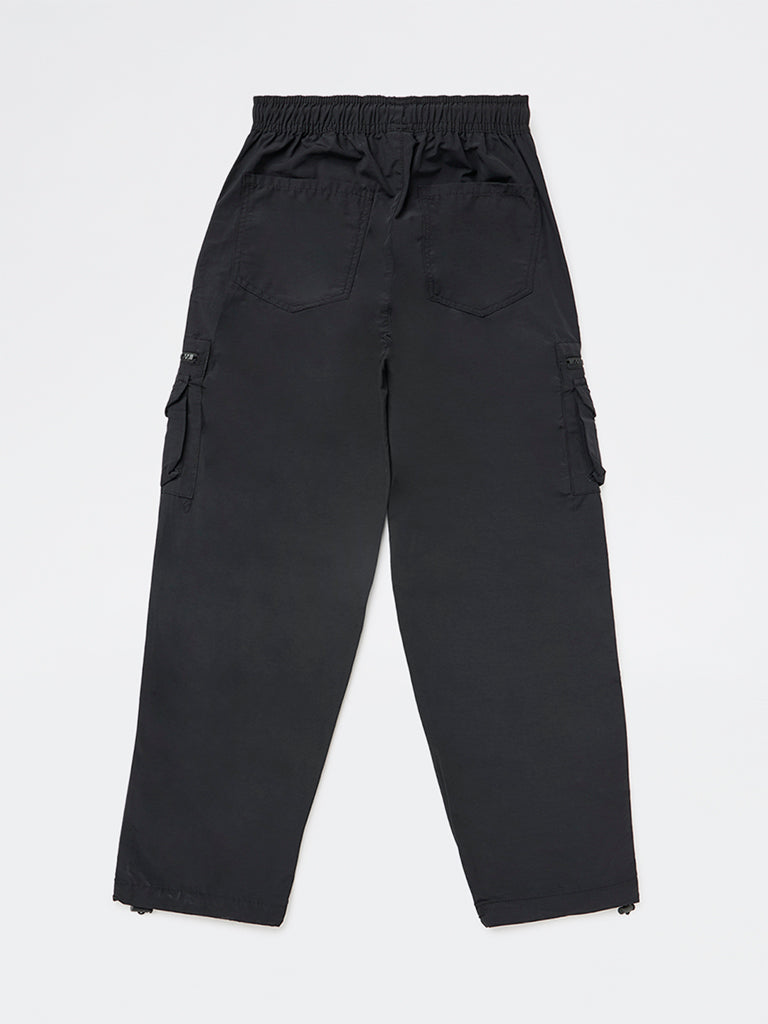 Boys Black Mid-Rise Cotton-Blend Cargo Pants