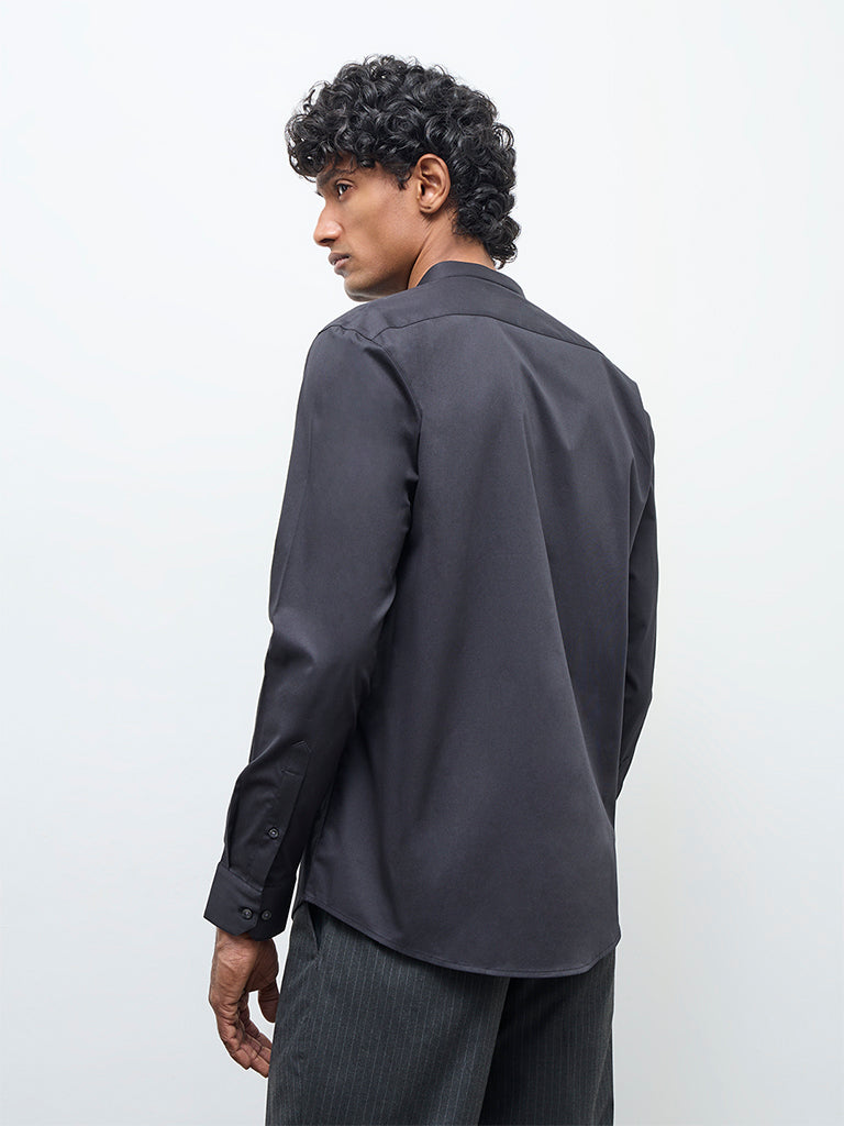WES Formals Black Solid Slim-Fit Cotton Shirt