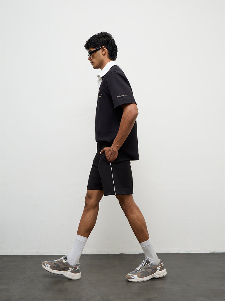 Nuoflexx Black Pipeline-Detail Relaxed Fit Mid-Rise Shorts