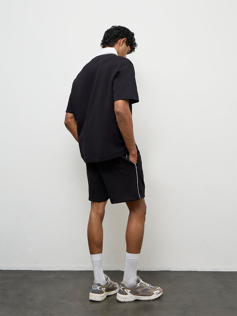 Nuoflexx Black Pipeline-Detail Relaxed Fit Mid-Rise Shorts