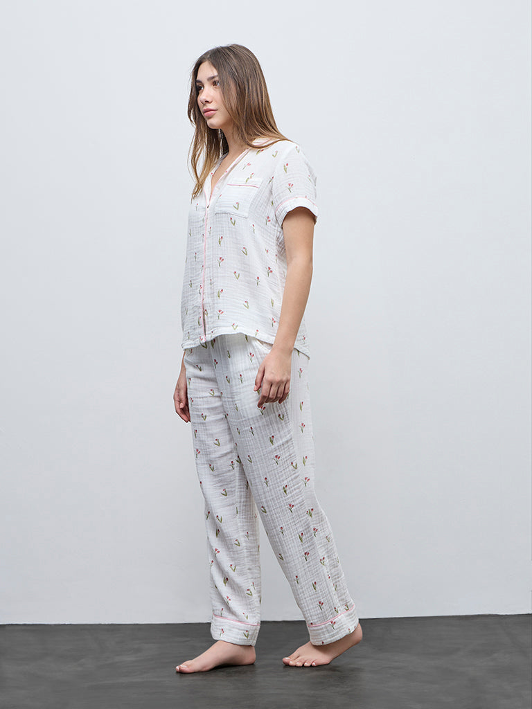 Wunderlove White Floral Printed Cotton Shirt and Pyjamas Set