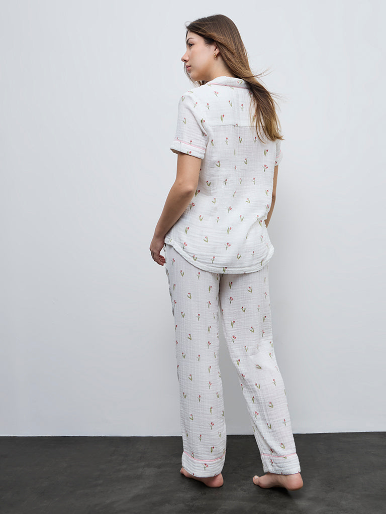 Wunderlove White Floral Printed Cotton Shirt and Pyjamas Set