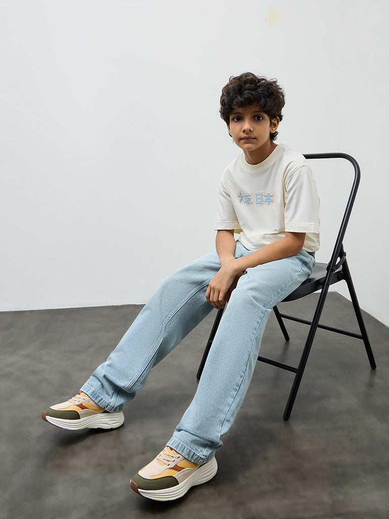 Boys Light Blue Faded Mid-Rise Jeans