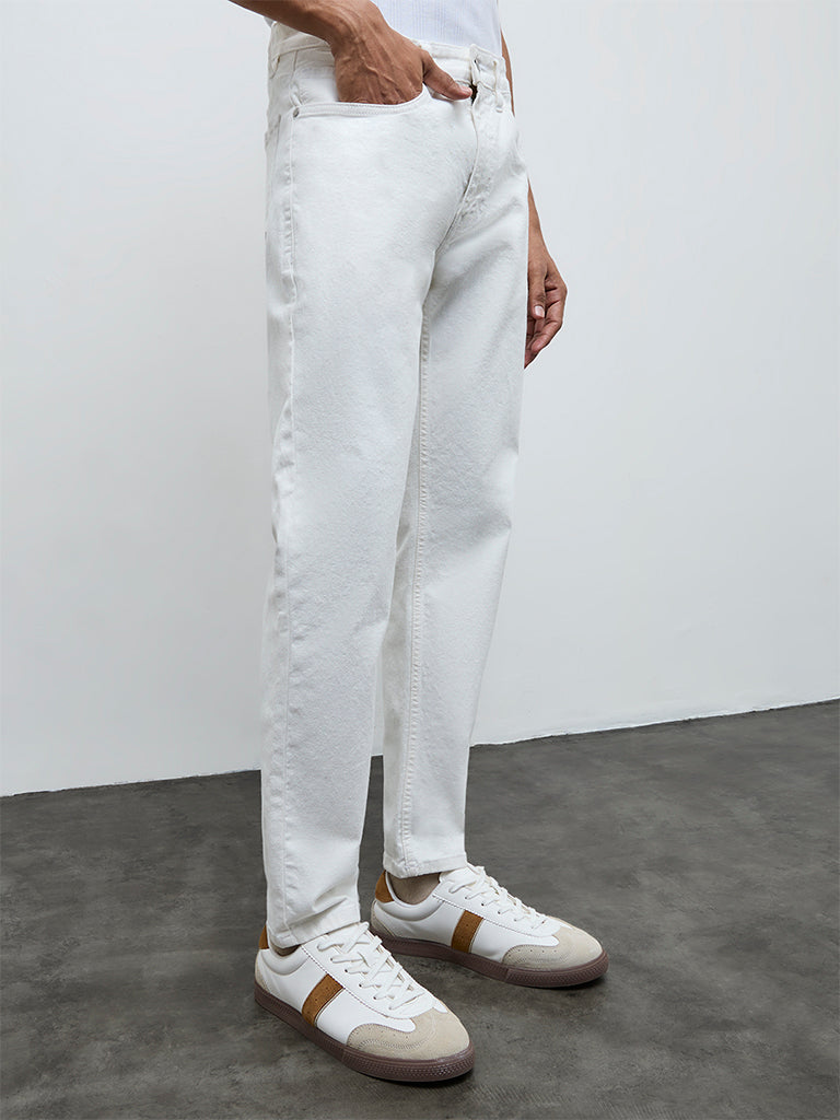 Nuon White Slim-Fit Mid-Rise Jeans