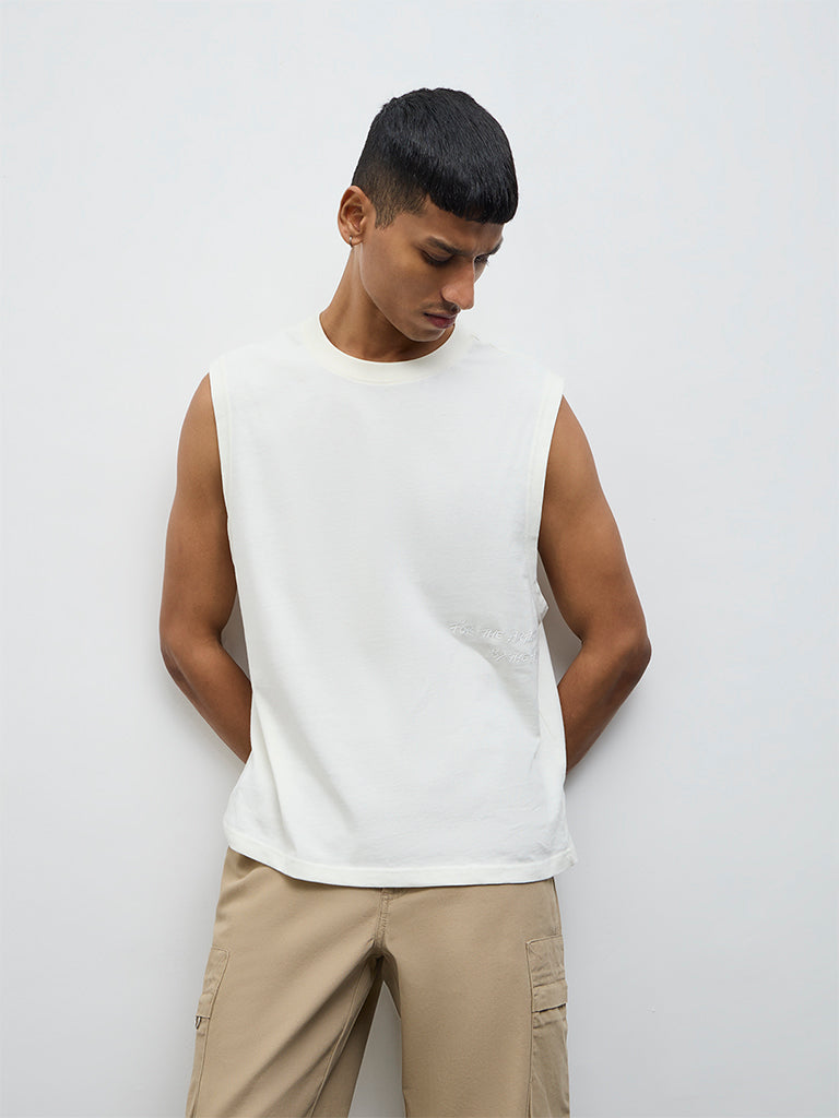 Nuon Off-White Solid Relaxed Fit Cotton T-Shirt