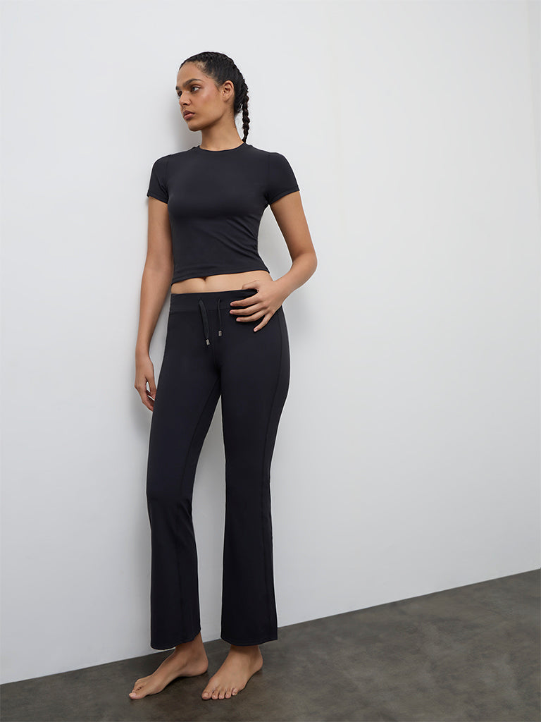 Nuoflexx Black High-Rise Track Pants