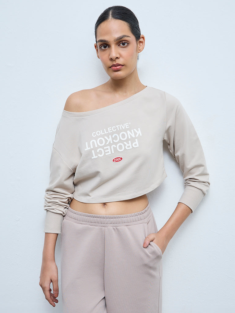 Nuoflexx Light Beige Text Design Cotton-Blend T-Shirt