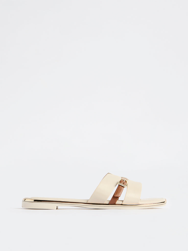 LUNA BLU Ivory Buckle Detailed Slides