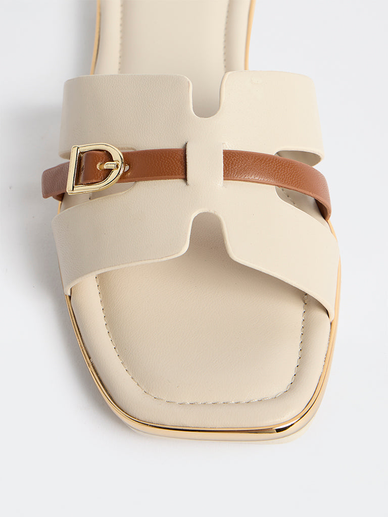 LUNA BLU Ivory Buckle Detailed Slides