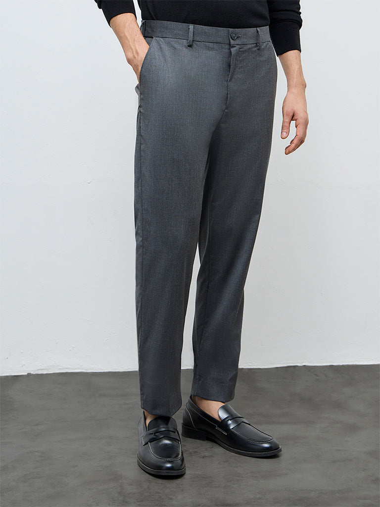 WES Formals Charcoal Solid Mid-Rise Slim-Fit Trousers