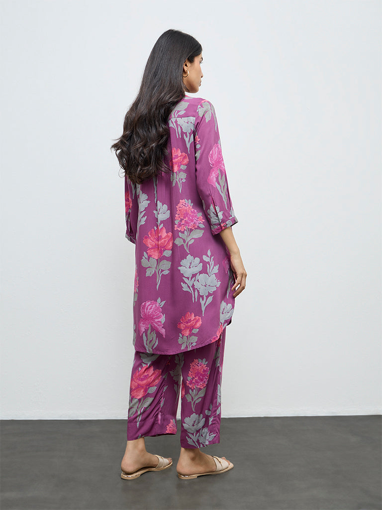 Utsa Purple Floral Straight Kurta