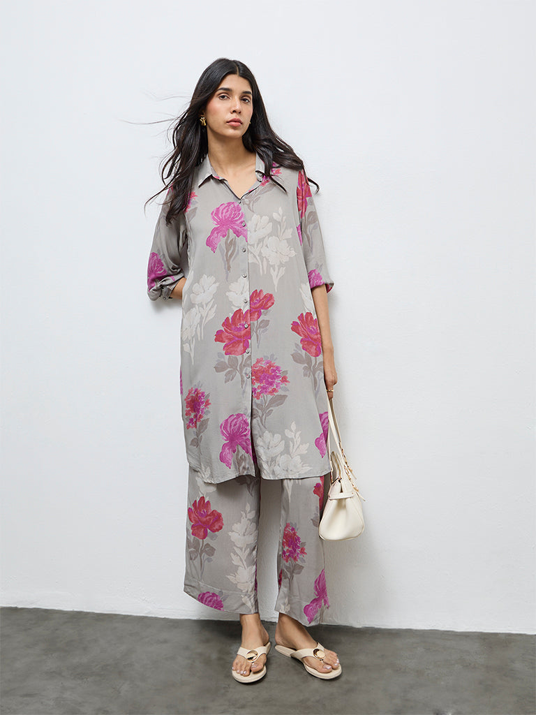 Utsa Grey Floral Design Pants