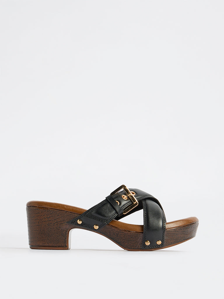 LUNA BLU Black Criss-Cross Strap Heel Sandals
