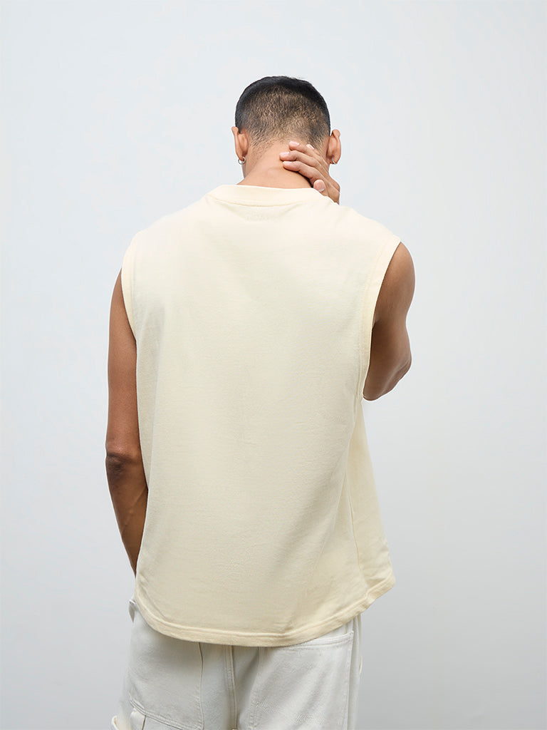 Nuon Yellow Solid Relaxed Fit Cotton T-Shirt