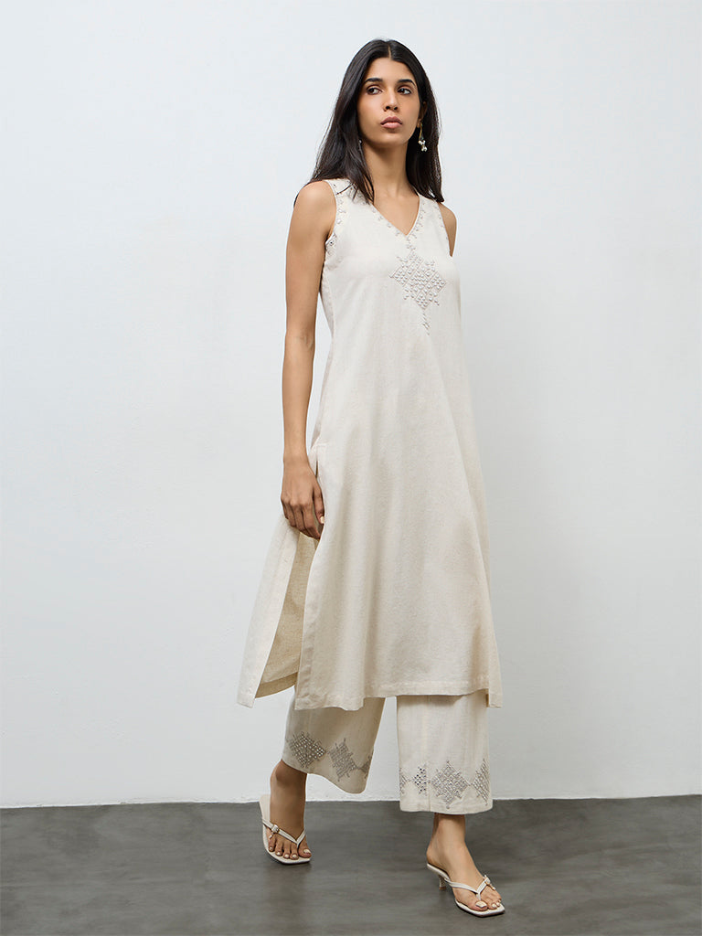 Utsa Off-White Embroidered Cotton-Blend A-Line Kurta