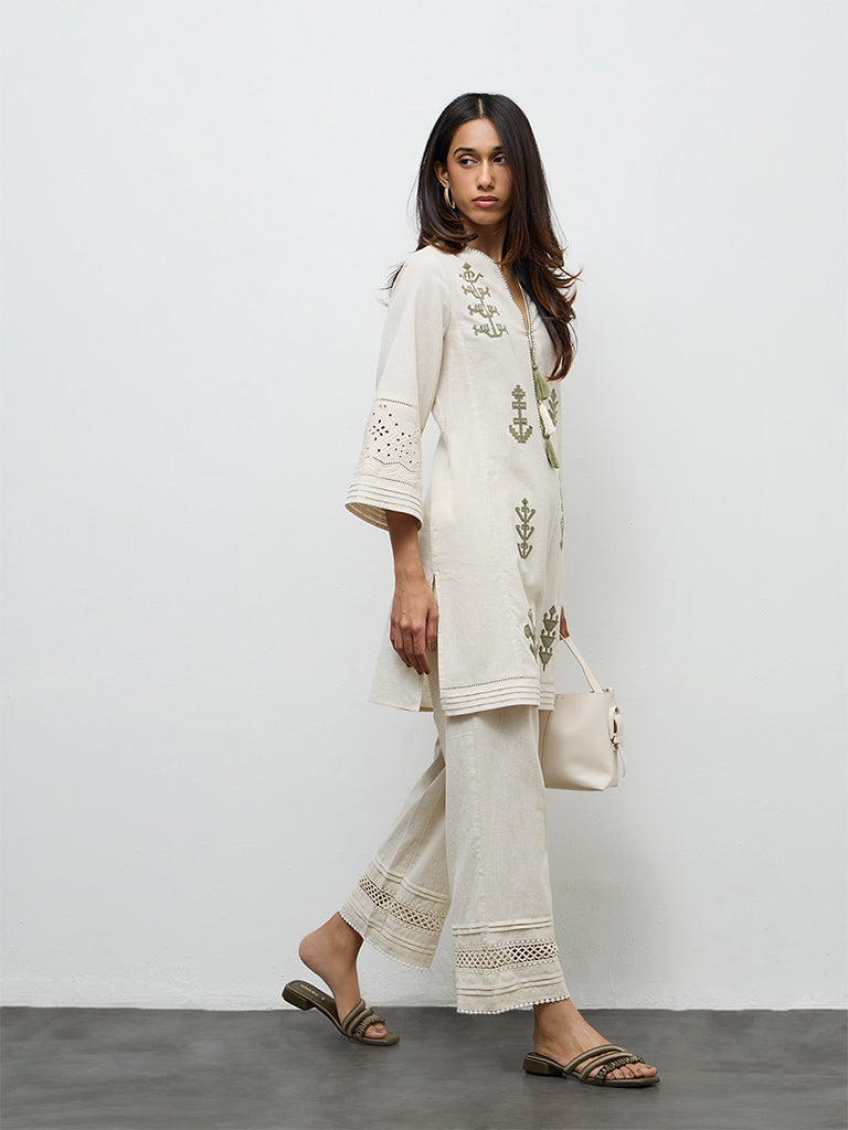 Utsa Off-White Lace Design Cotton-Blend Pants