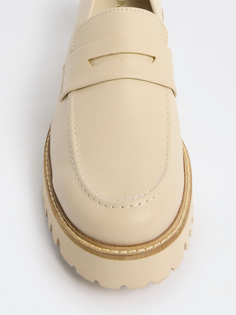LUNA BLU Ivory Penny Strap Loafers