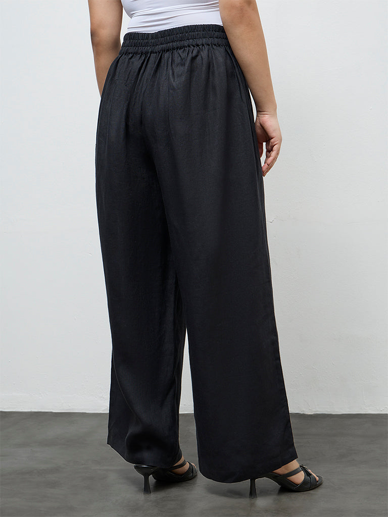 Diza Black Solid Linen Pants