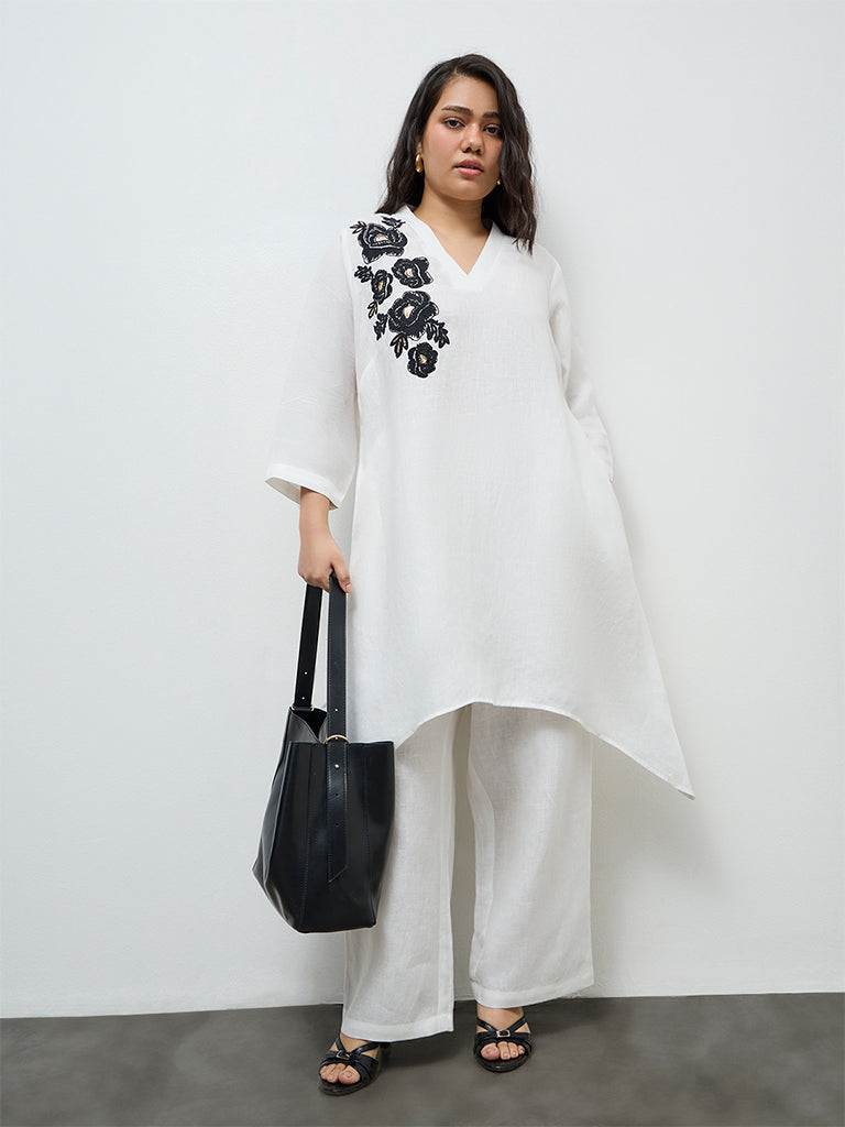 Diza White Floral Embroidered Linen A-Line Kurta