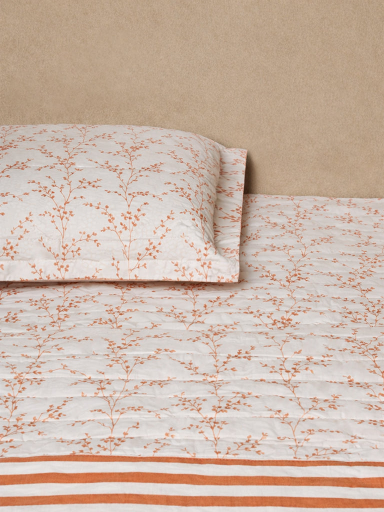Westside Home Orange Botanical Design Reversible Queen Bed Comforter