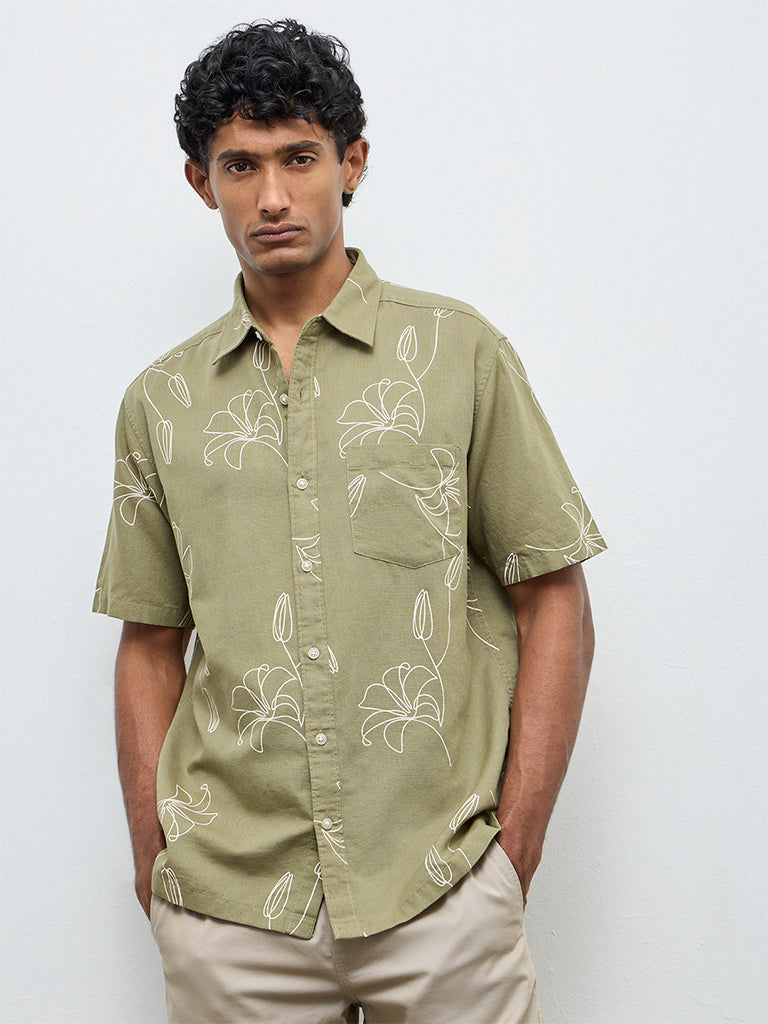 WES Casuals Green Printed Relaxed Fit Cotton-Blend Shirt