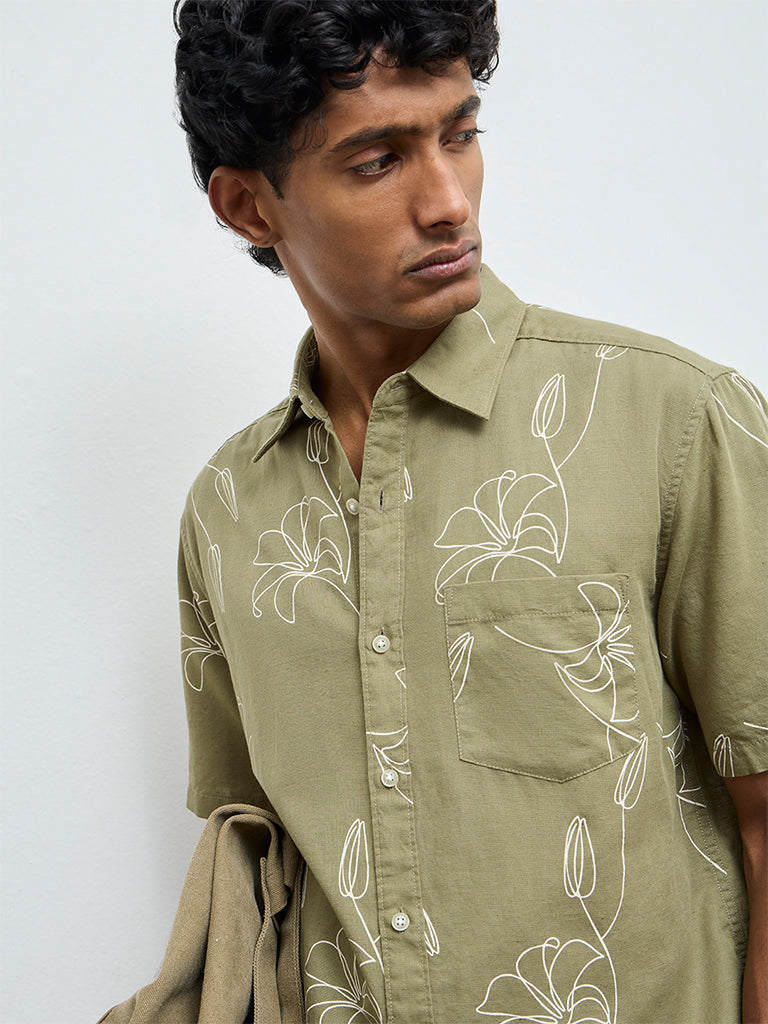 WES Casuals Green Printed Relaxed Fit Cotton-Blend Shirt