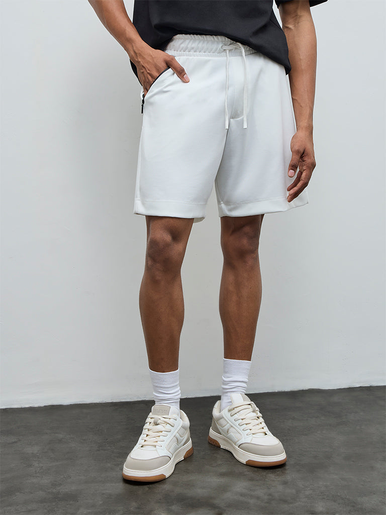 Nuoflexx White Relaxed-Fit Mid-Rise Shorts