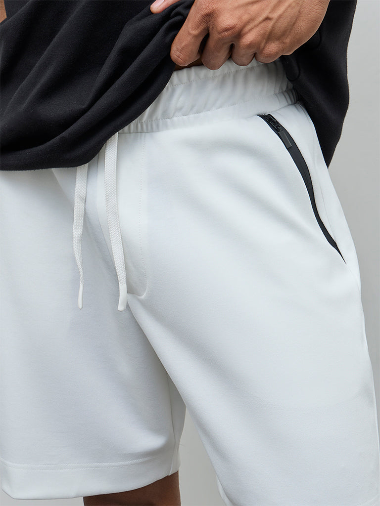Nuoflexx White Relaxed-Fit Mid-Rise Shorts