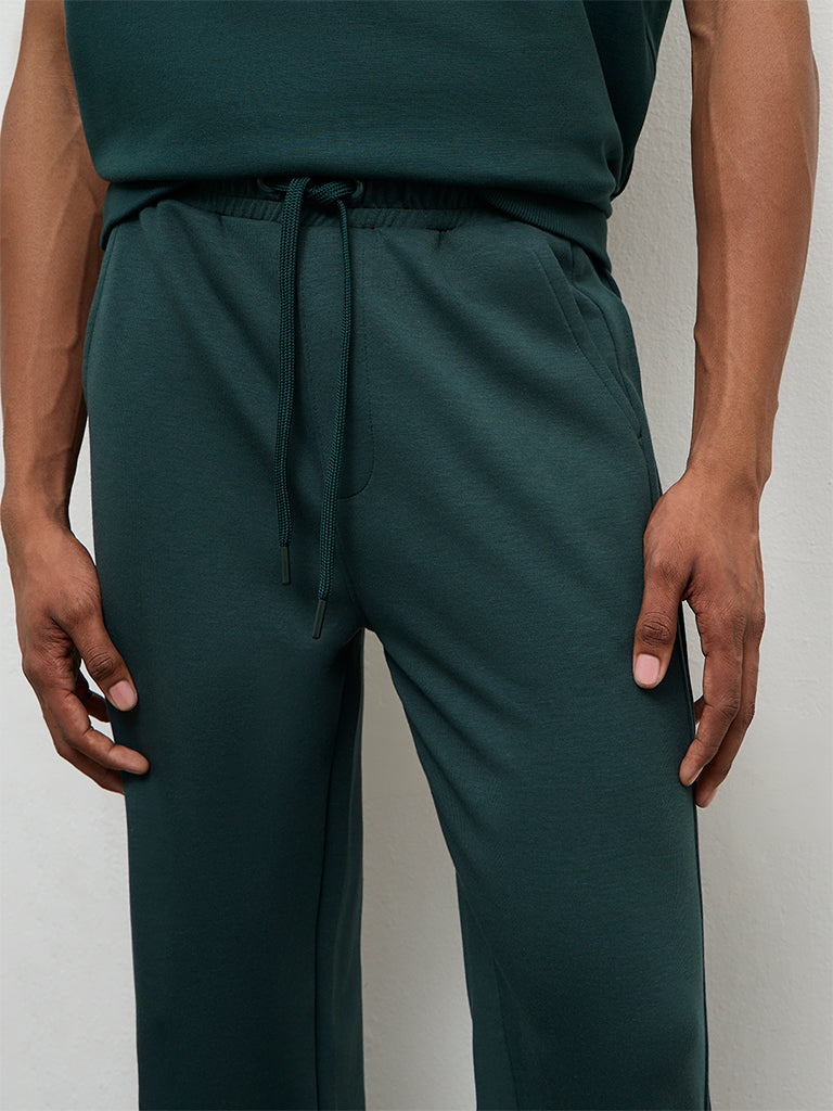 Nuoflexx Green Relaxed Fit Mid-Rise Cotton-Blend Track Pants