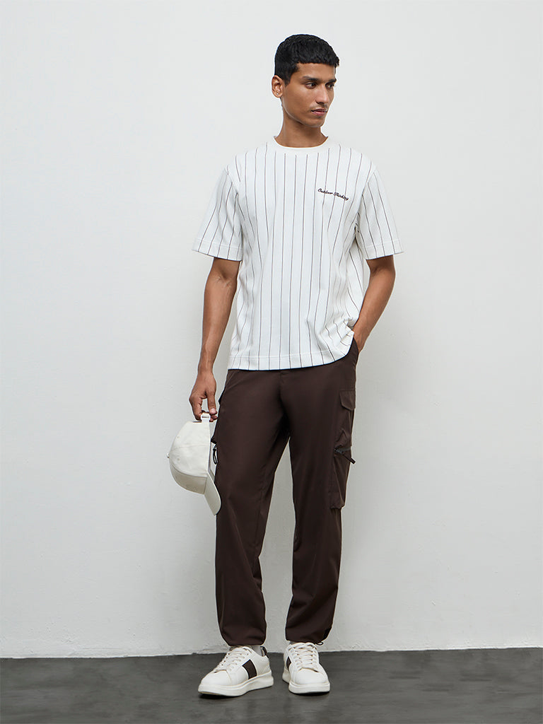 Nuoflexx Dark Brown Relaxed-Fit Mid-Rise Cargo Pants