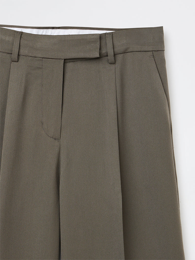 Wardrobe Olive Solid High-Rise Trousers