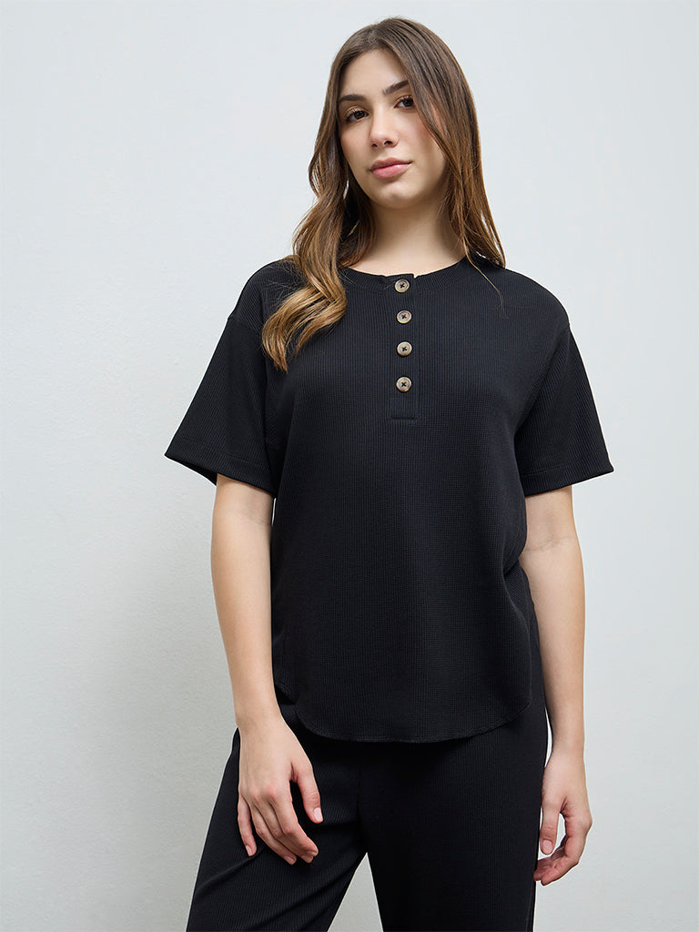 Wunderlove Black Waffle-Textured Top