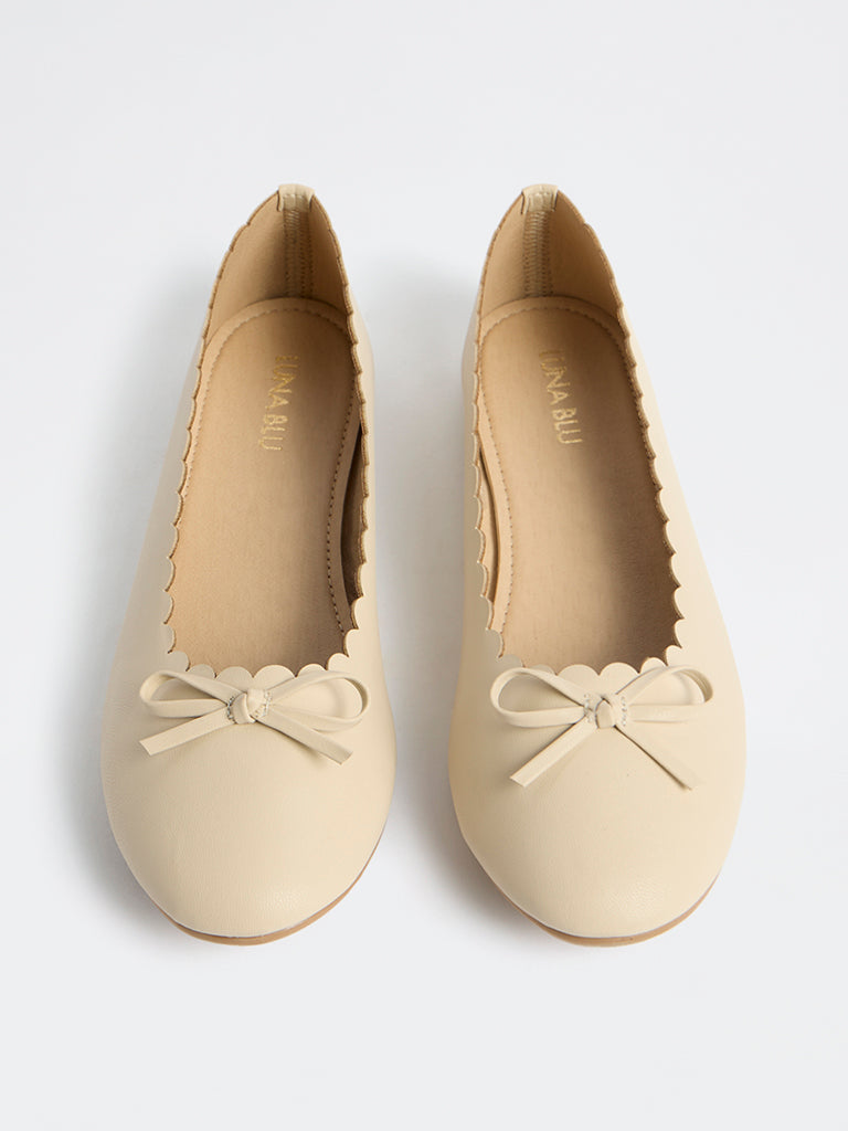 LUNA BLU Ivory Bow-Detailed Ballerinas