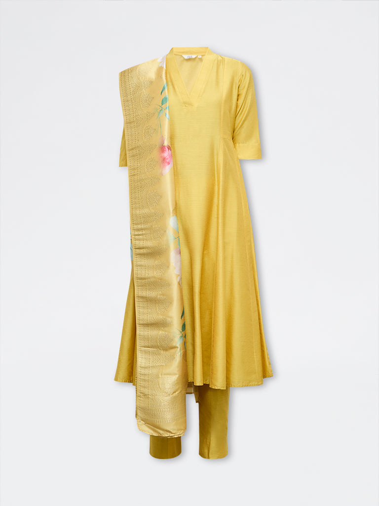 Vark Yellow Anarkali Ethnic Set