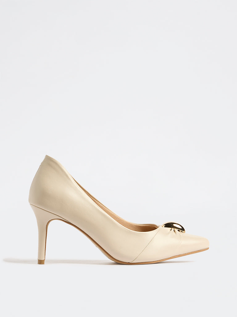 LUNA BLU Ivory Buckle-Detailed Stiletto Pump Shoes
