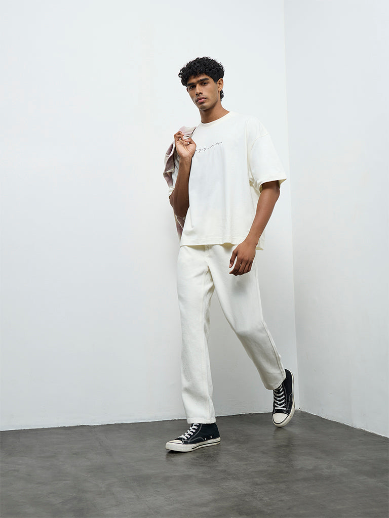Nuon Off-White Relaxed-Fit Mid-Rise Jeans