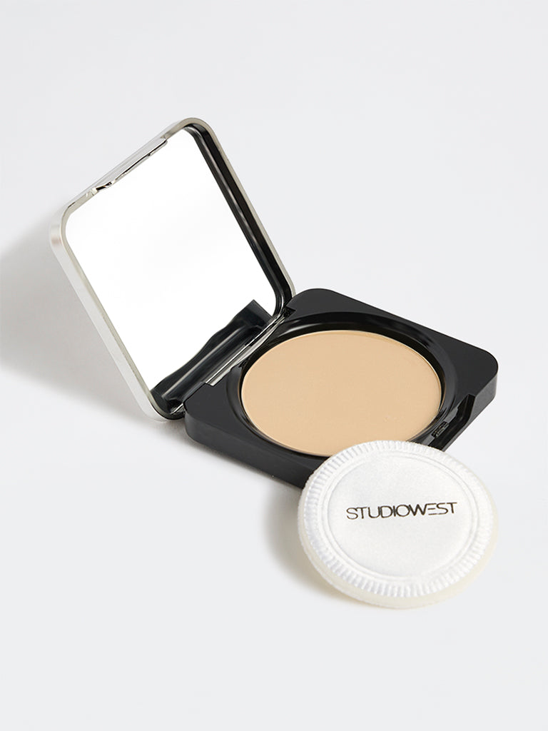 Studiowest Cashew Born Perfect Compact Powder - 9 gm