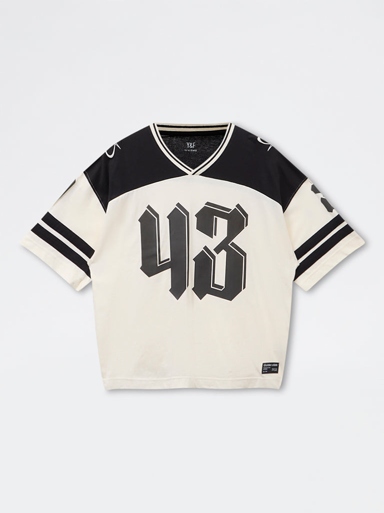 Boys Black Numerical Printed T-Shirt