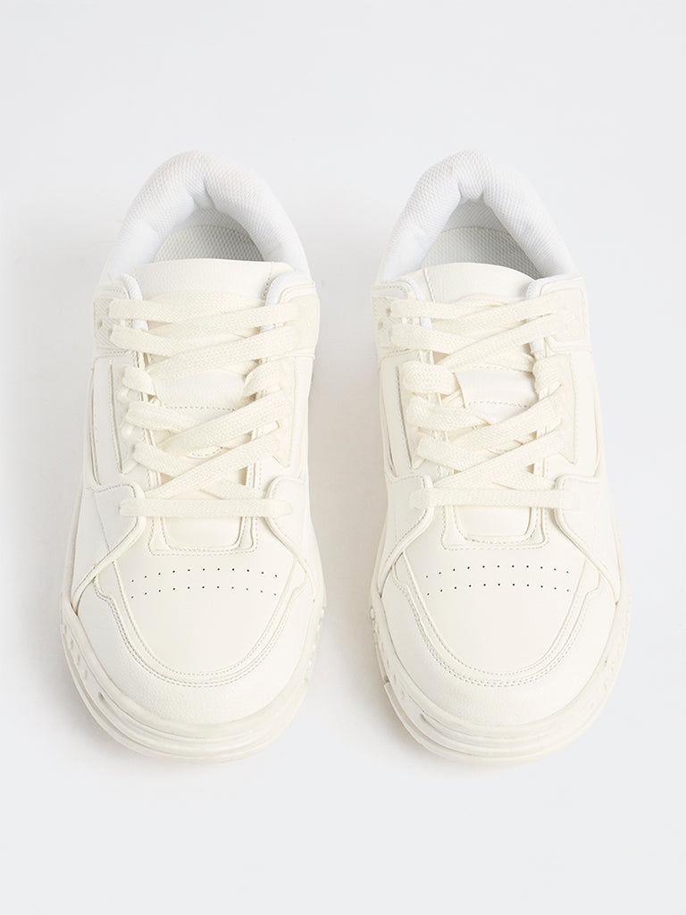 SOLEPLAY White Perforated Lace-Up Sneakers