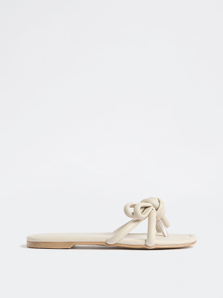 LUNA BLU Ivory Bow-Design Puffed Slides
