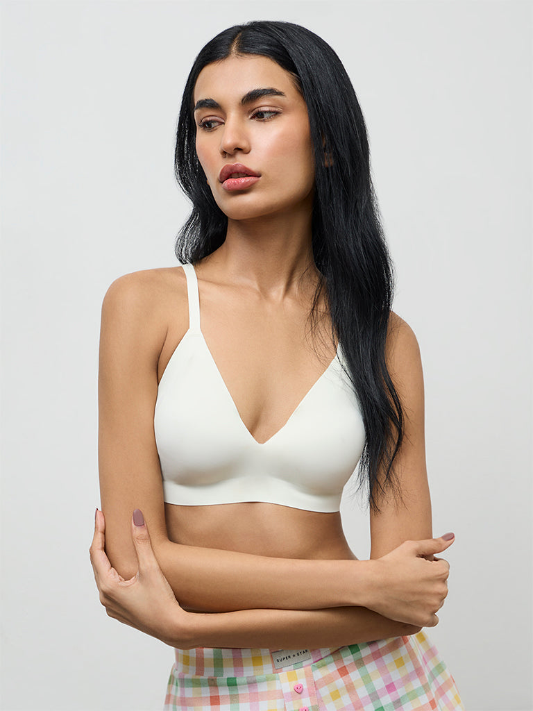 Superstar Off-White Invisible Padded Triangle Bra