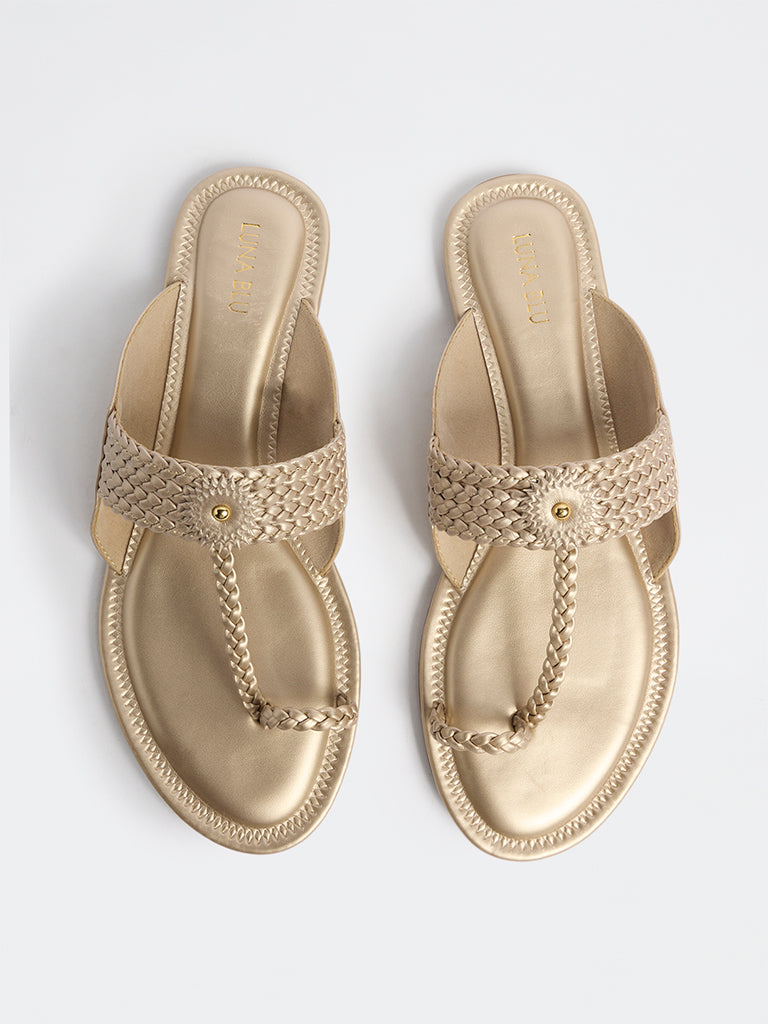 LUNA BLU Light Gold Toe-Ring Braided Sandals