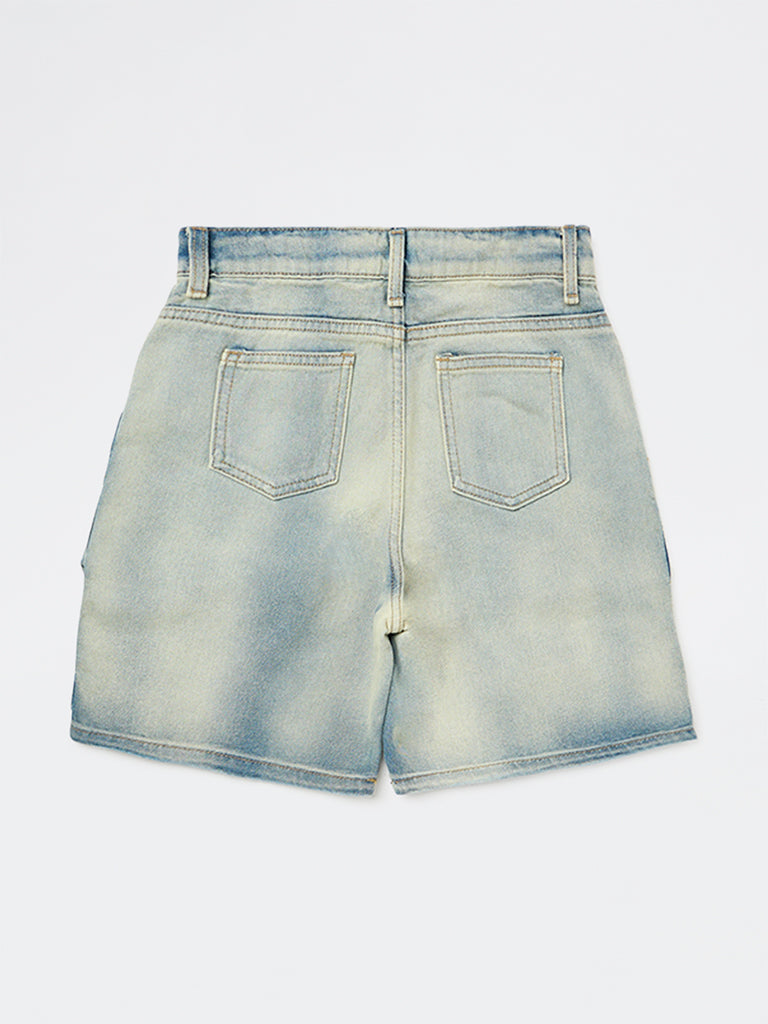 Boys Blue Washed Mid-Rise Denim Cargo Shorts