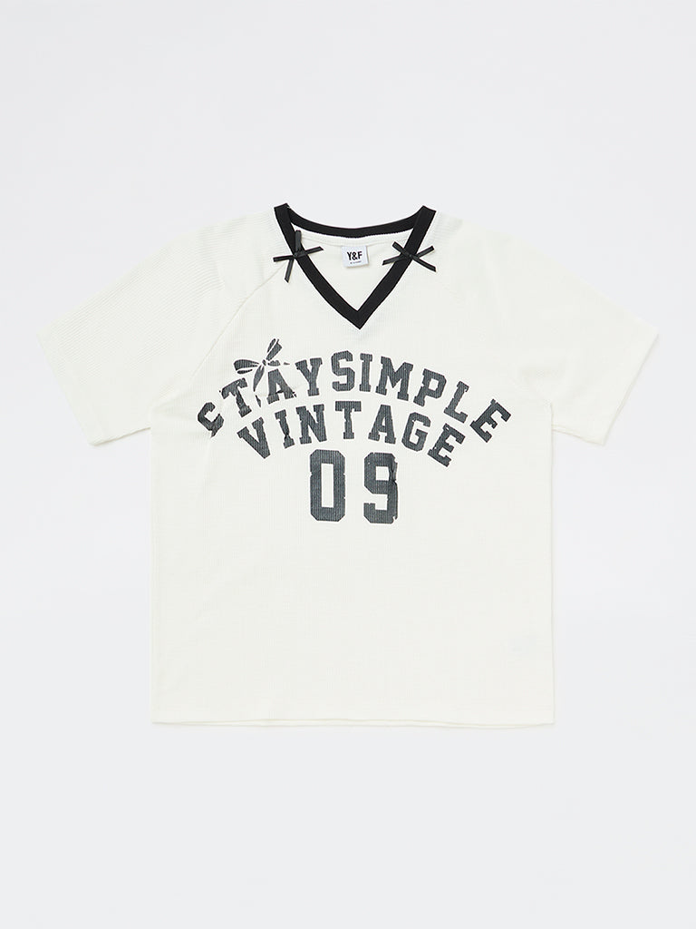 Y&F Kids Girls White Text-Printed T-Shirt