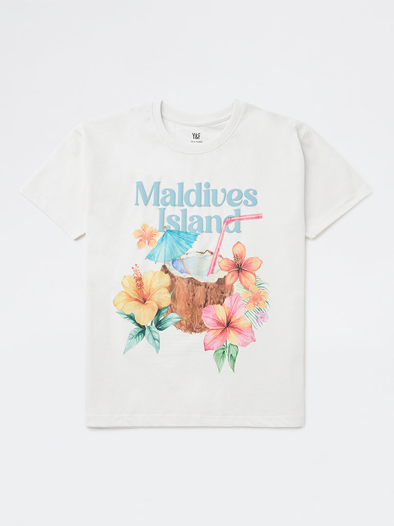 Girls White Graphic Printed Cotton T-Shirt